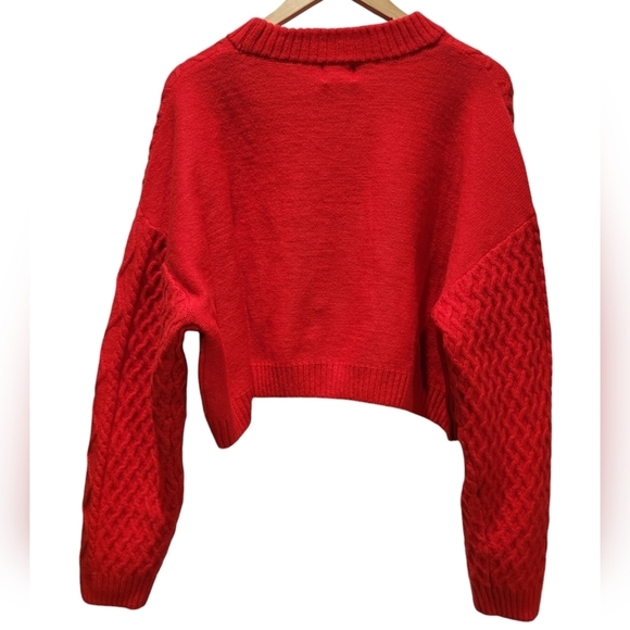 H&M XXL Crew Neck Bright Red Wool Blend Cable Knit Cropped Sweater - Picture 4 of 8